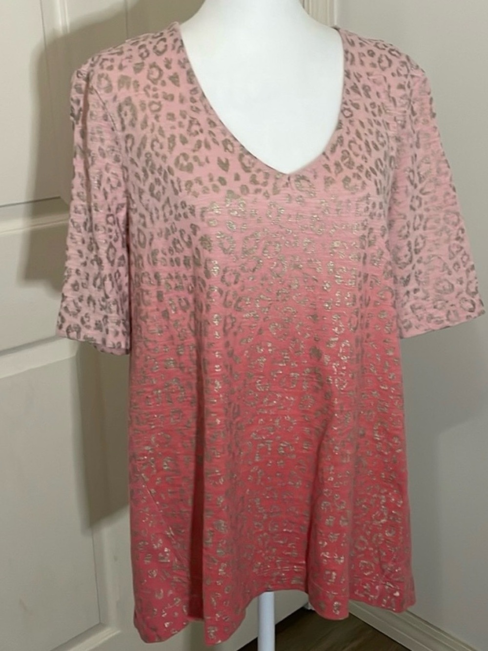 Chico's pink Ombre top sz Large